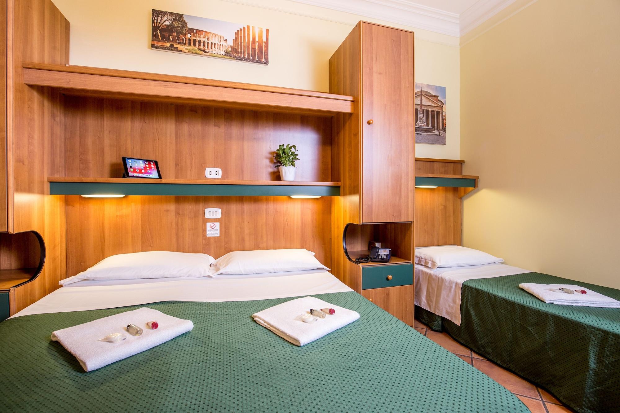 Hotel Trastevere Рим Екстер'єр фото